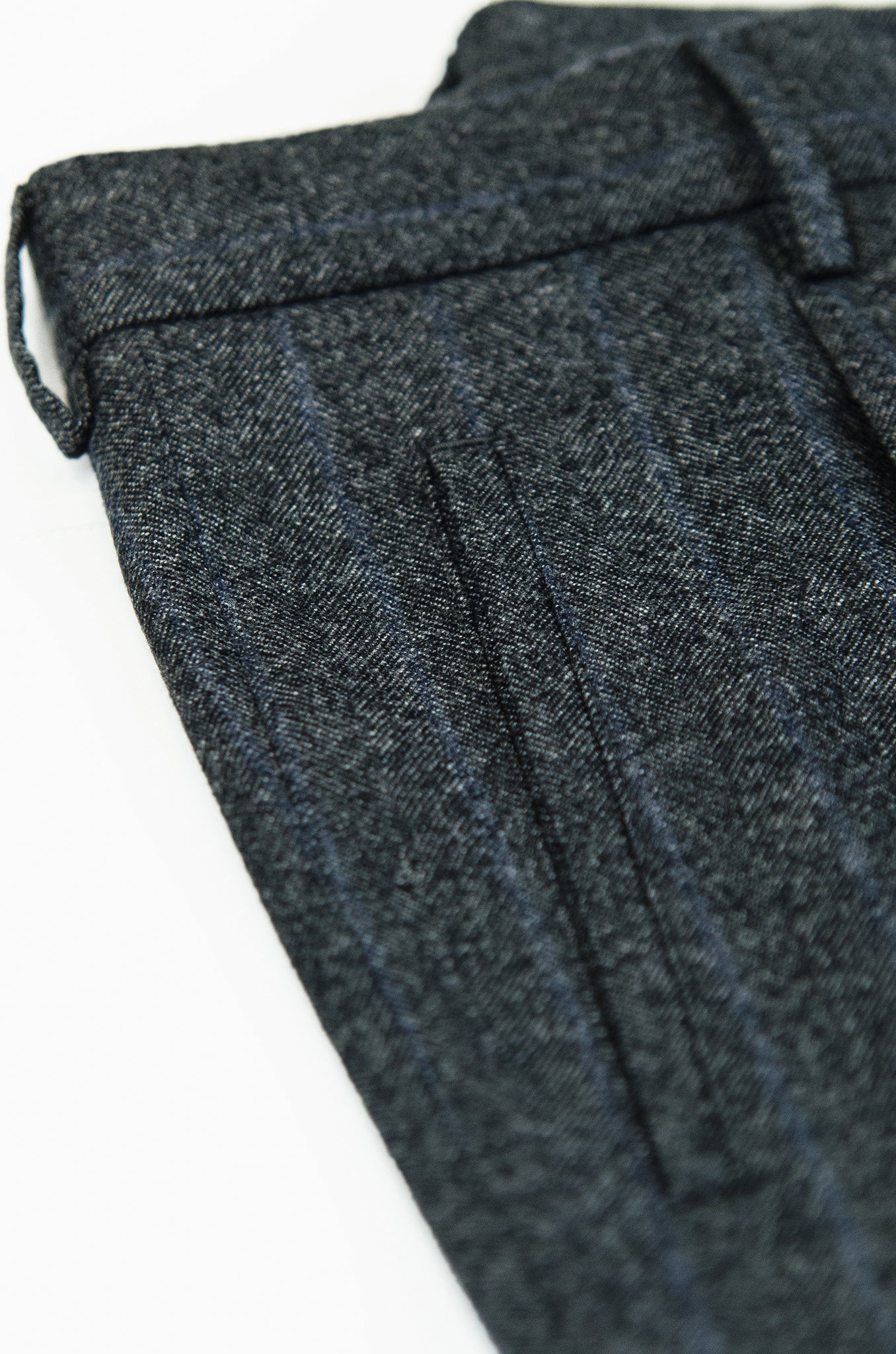 Alain Pleated Chino Pants Wool Flannel (Herringbone Pinstripe)