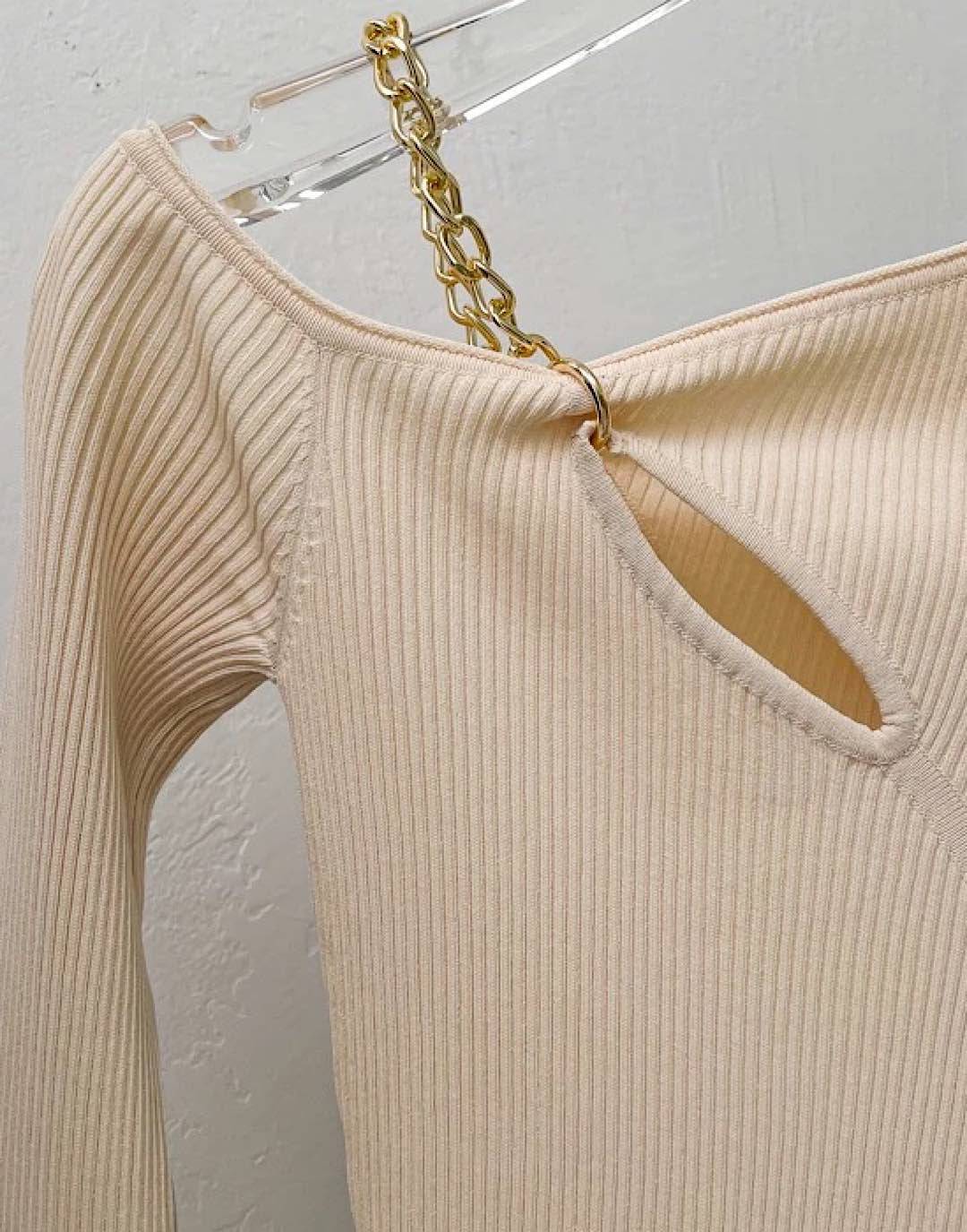 Chain Strapped Ribbed Knit Top