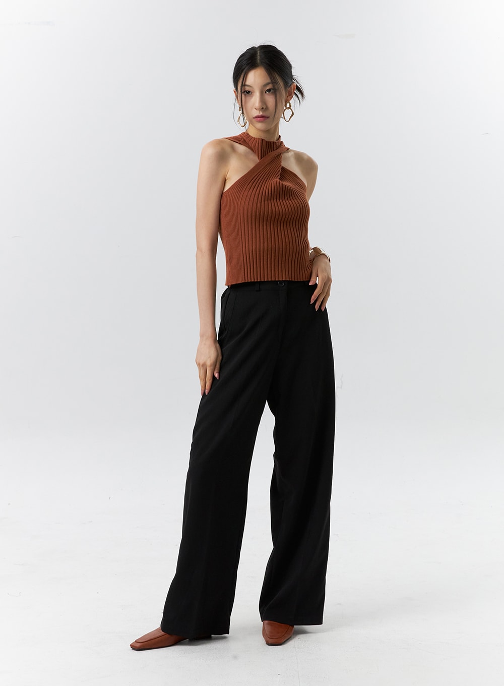 Halter Neck Ribbed Top IL326