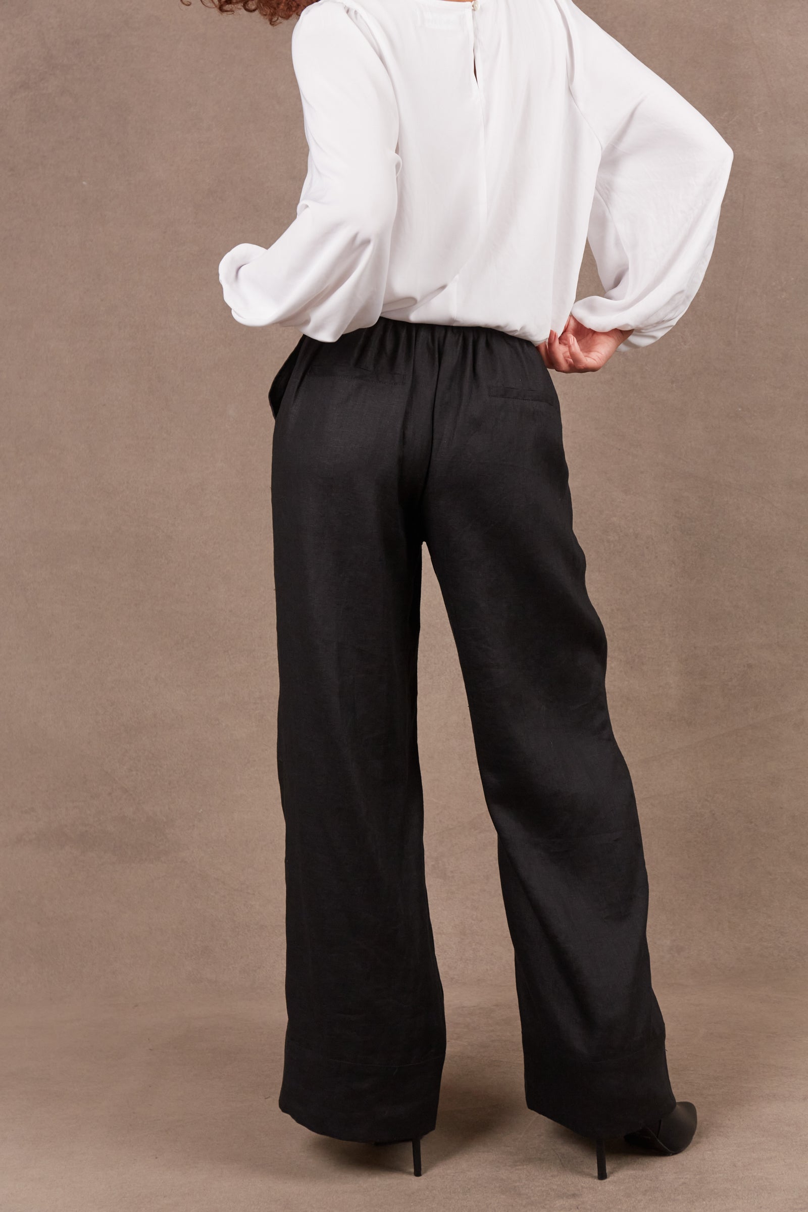 Nama Linen Pant - Ebony Black