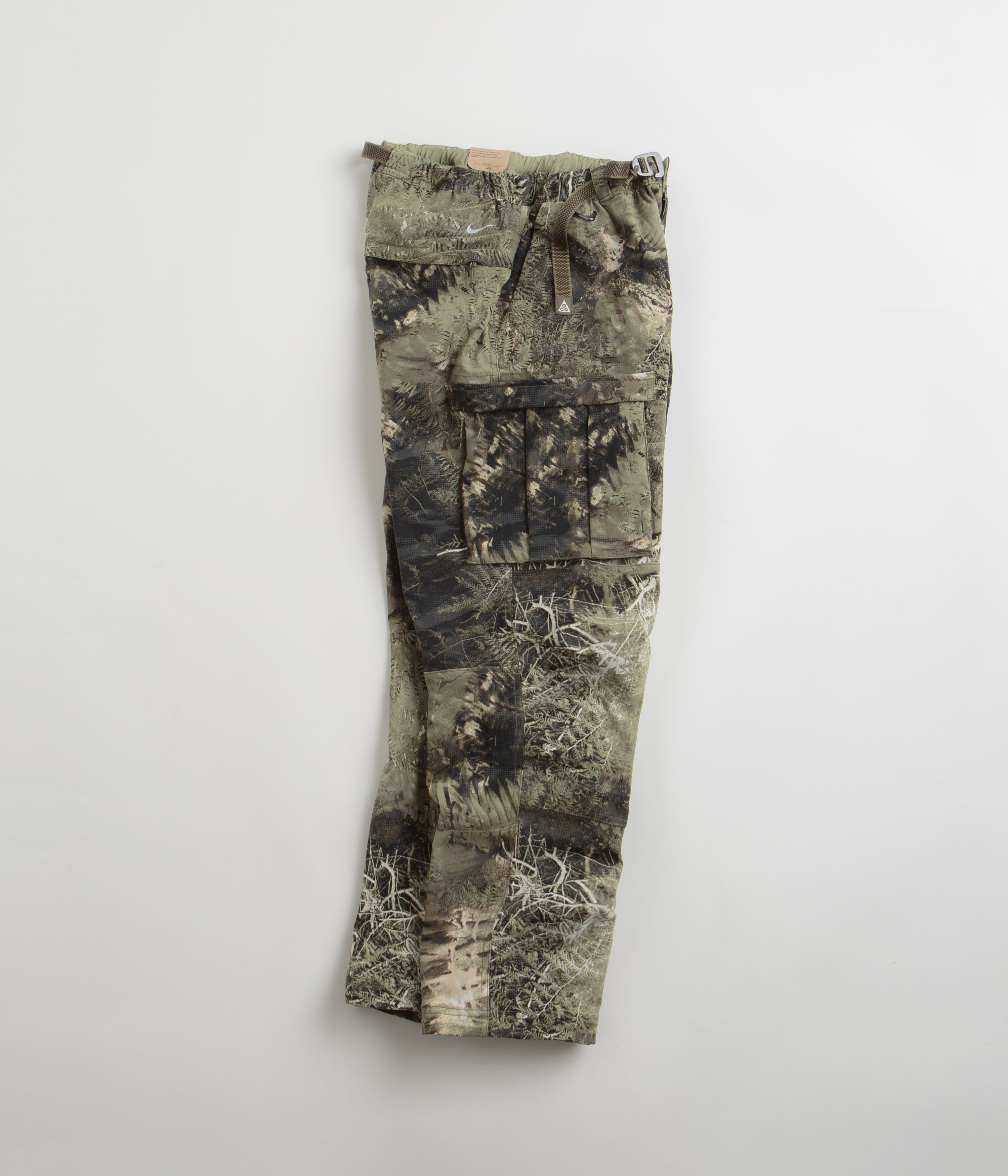 Nike ACG Smith Summit Cargo Pants - Oil Green / Medium Olive / Reflective Silv