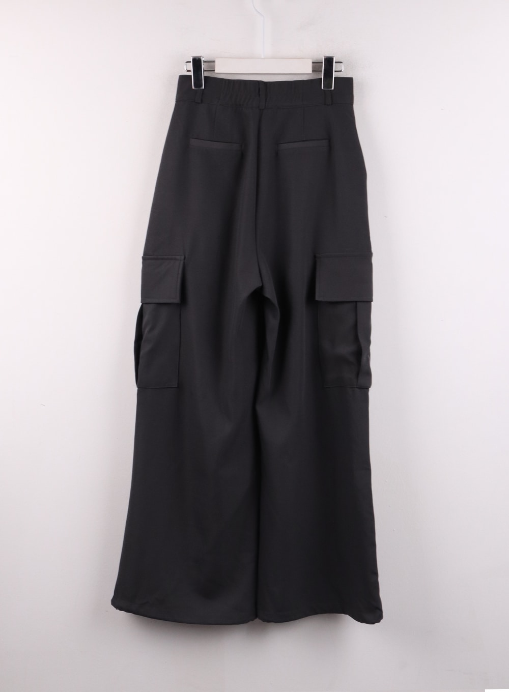 Pintuck Cargo Wide-Leg Pants IF402