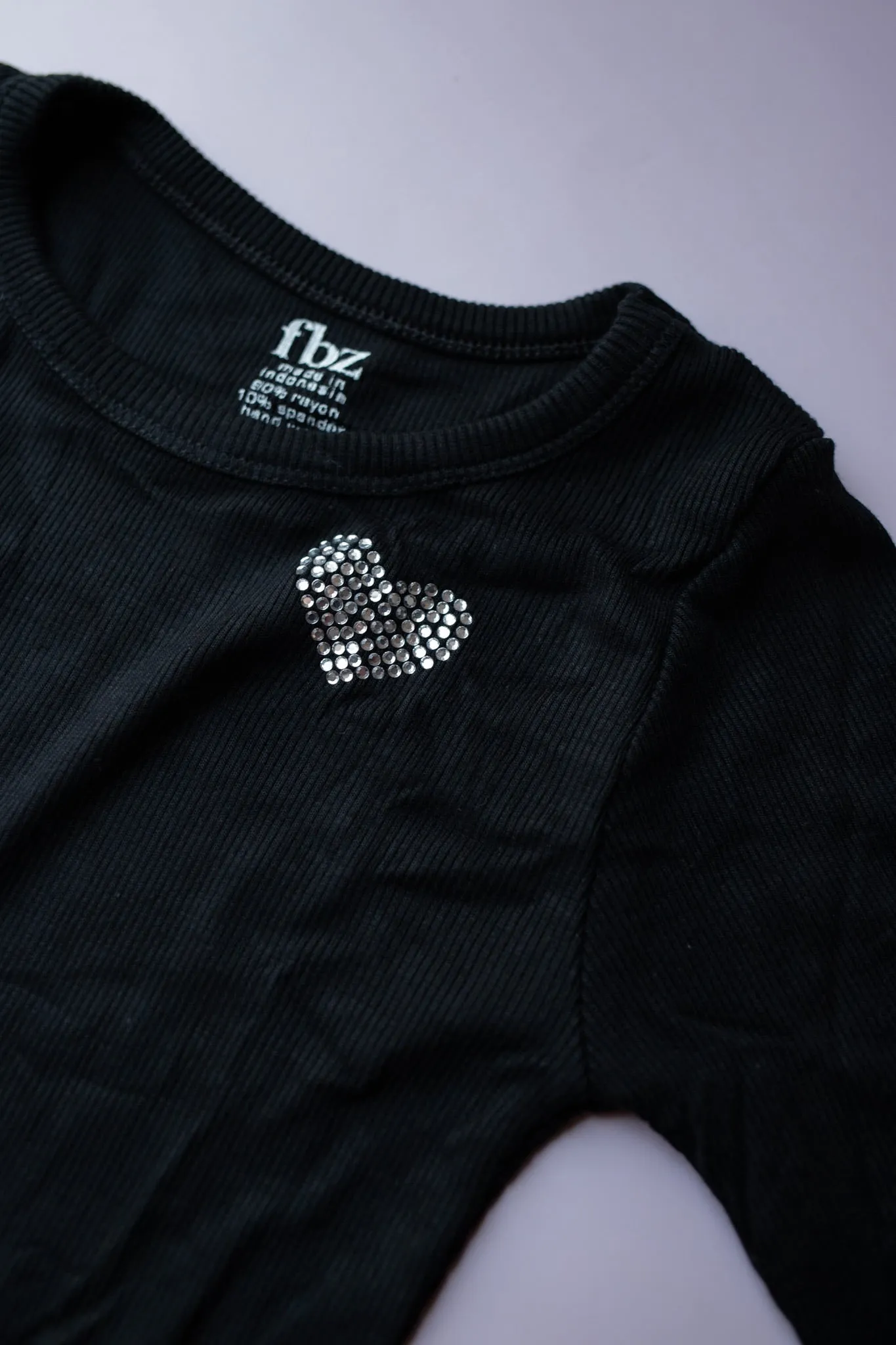 Rhinestone Heart Long Sleeve Tee | Black