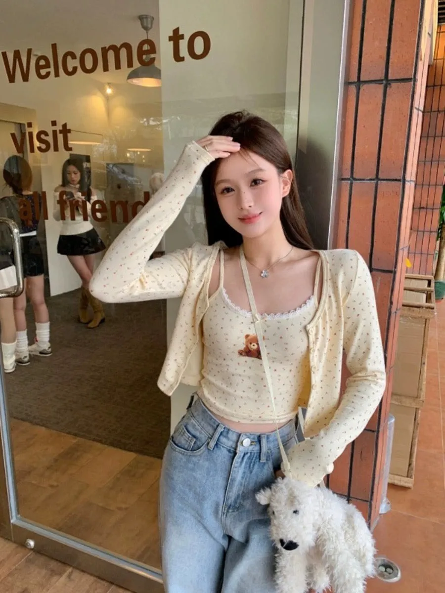 Sweet hot girl suit for women petite floral cardigan short coat early spring bear print camisole two-piece set