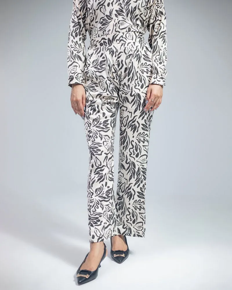 Women's Off White Cuban Shirt and Pants 2 piece Set in Funky Print | Co-Ord Set